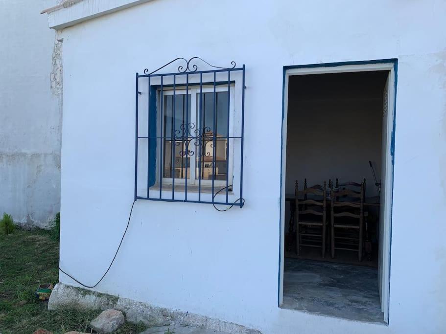 Ca Corrales: Como En La Playa, Pero En El Pueblo กัลเป ภายนอก รูปภาพ