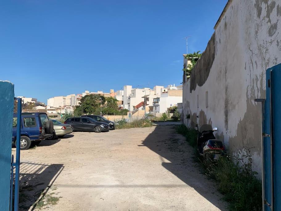 Ca Corrales: Como En La Playa, Pero En El Pueblo กัลเป ภายนอก รูปภาพ