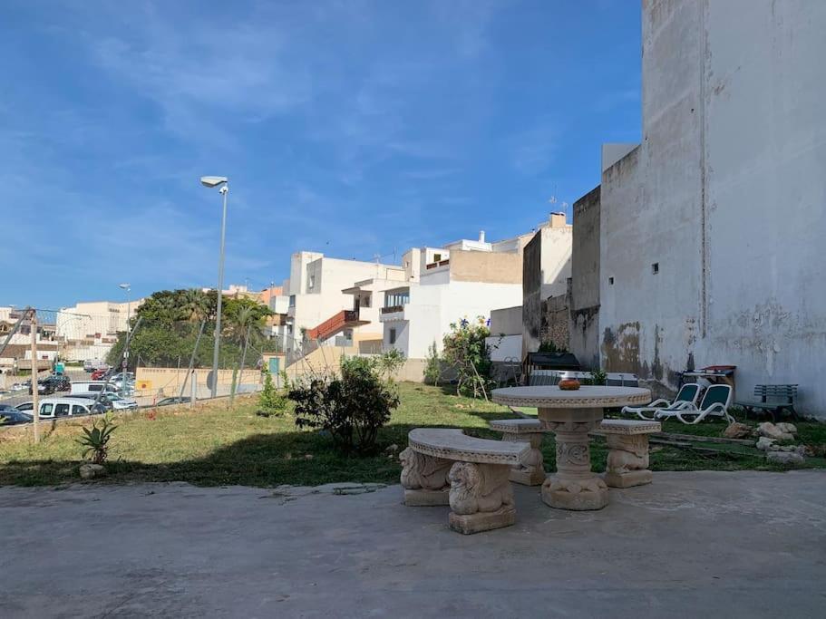 Ca Corrales: Como En La Playa, Pero En El Pueblo กัลเป ภายนอก รูปภาพ